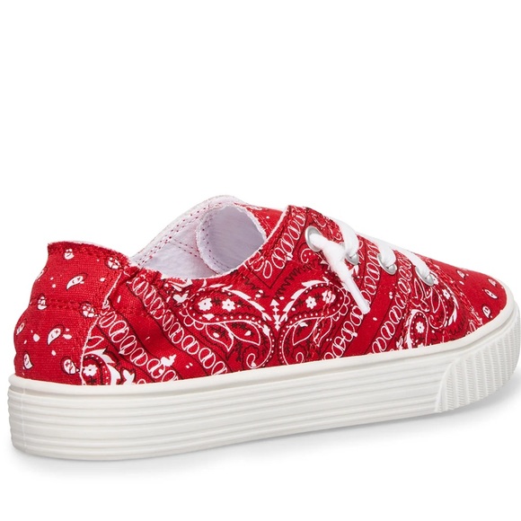 Madden Girl Red Paisley ‘MARISA’ Canvas Sneakers
Women’s Sz 5
NWT - Picture 1 of 4